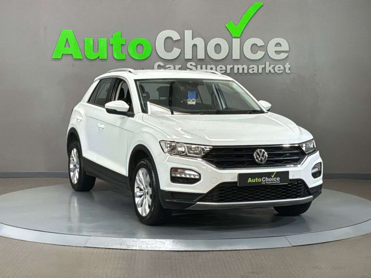 A 2019 VOLKSWAGEN T-ROC 1.5 TSI GPF EVO SE SUV 5dr Petrol Manual Euro 6 (s/s) (150 ps) *Amazing Fin A 2019 VOLKSWAGEN T-ROC 1.5 TSI GPF EVO SE SUV 5dr Petrol Manual Euro 6 (s/s) (150 ps) *Amazing Fin