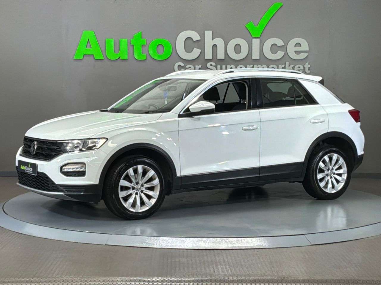 2019 VOLKSWAGEN T-ROC 2019 VOLKSWAGEN T-ROC