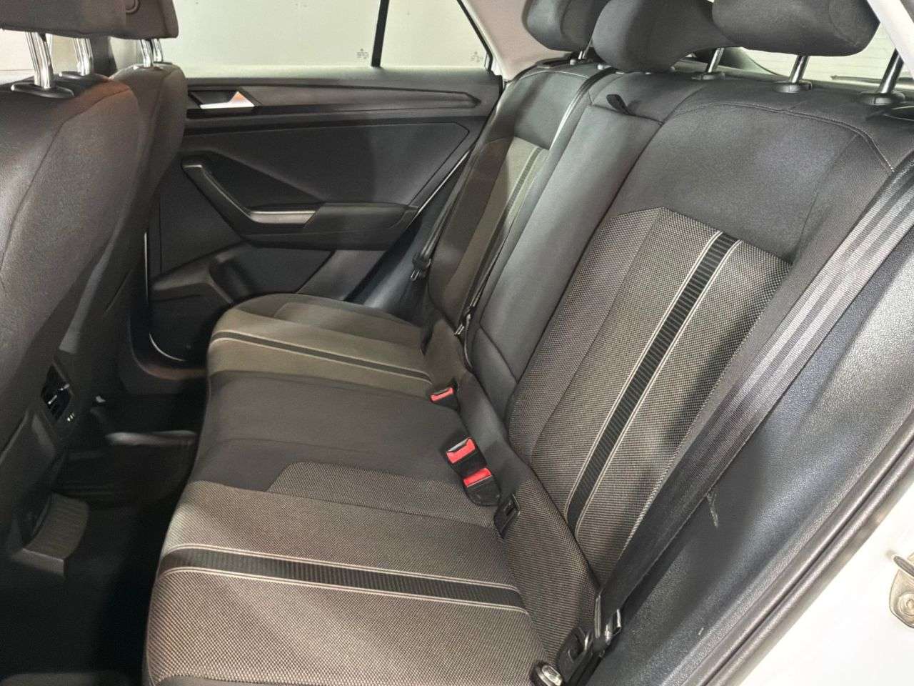 2019 VOLKSWAGEN T-ROC 2019 VOLKSWAGEN T-ROC