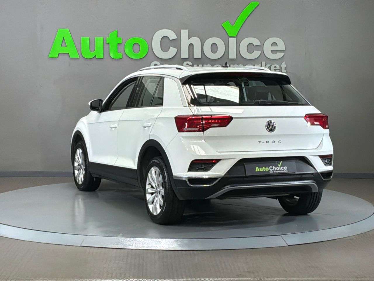 2019 VOLKSWAGEN T-ROC 2019 VOLKSWAGEN T-ROC