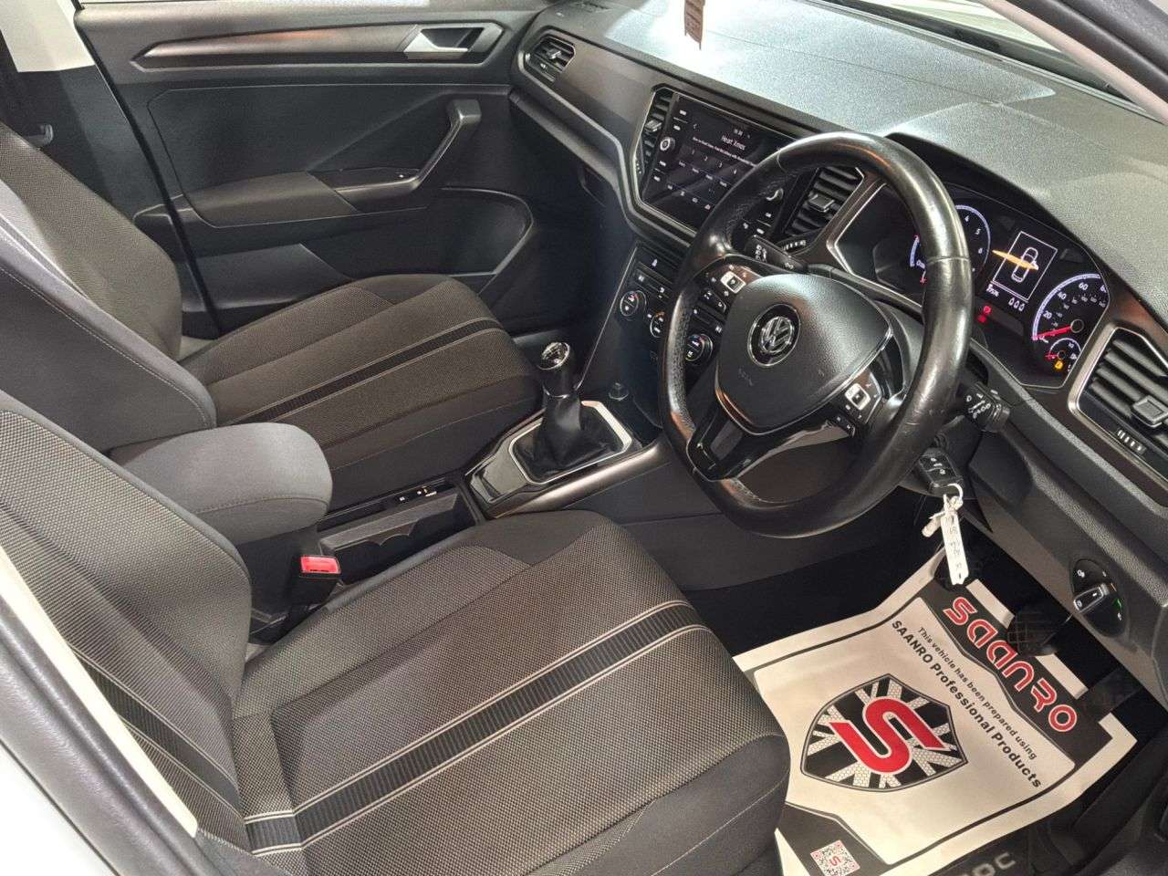 2019 VOLKSWAGEN T-ROC 2019 VOLKSWAGEN T-ROC