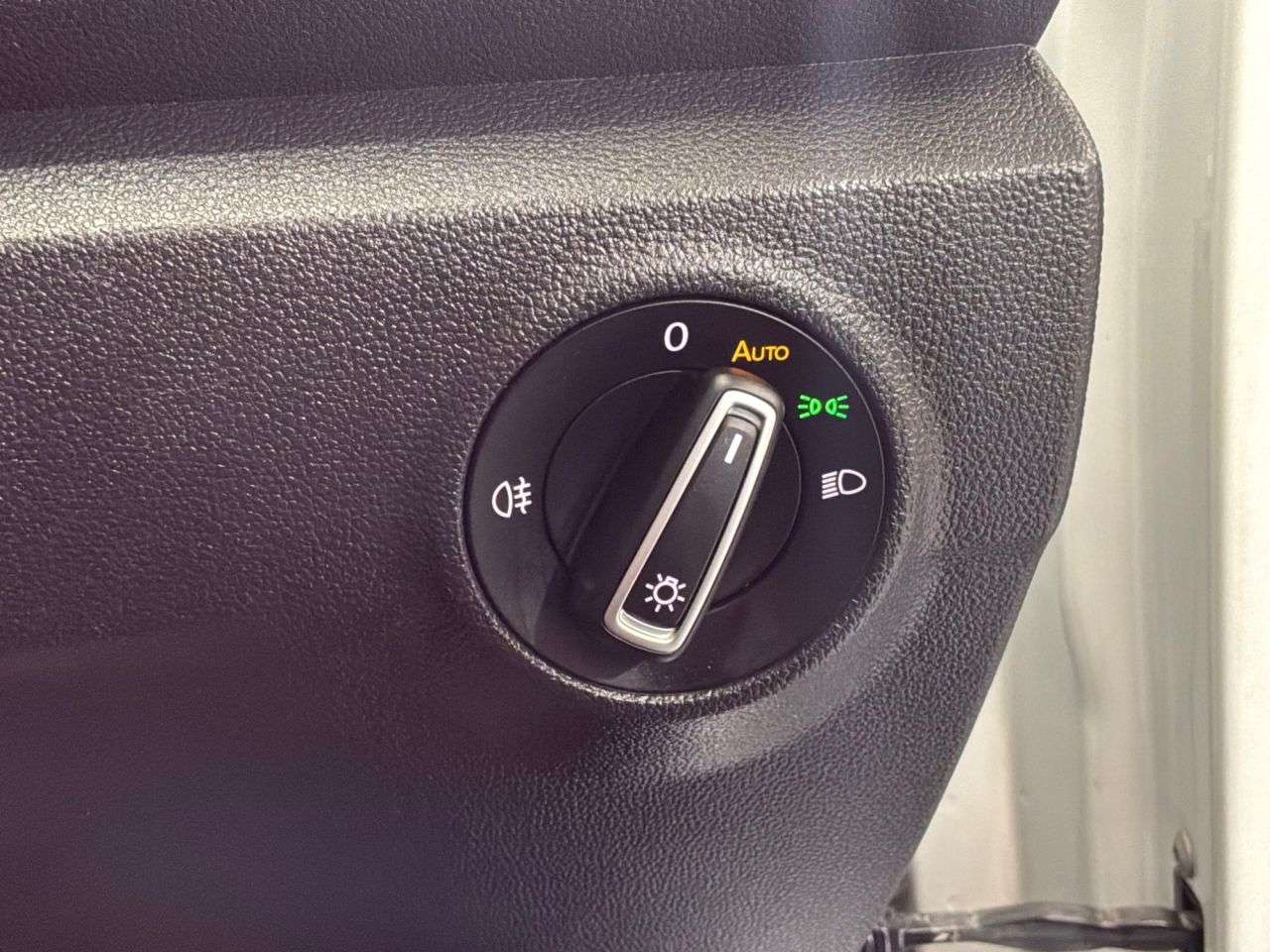 2019 VOLKSWAGEN T-ROC 2019 VOLKSWAGEN T-ROC