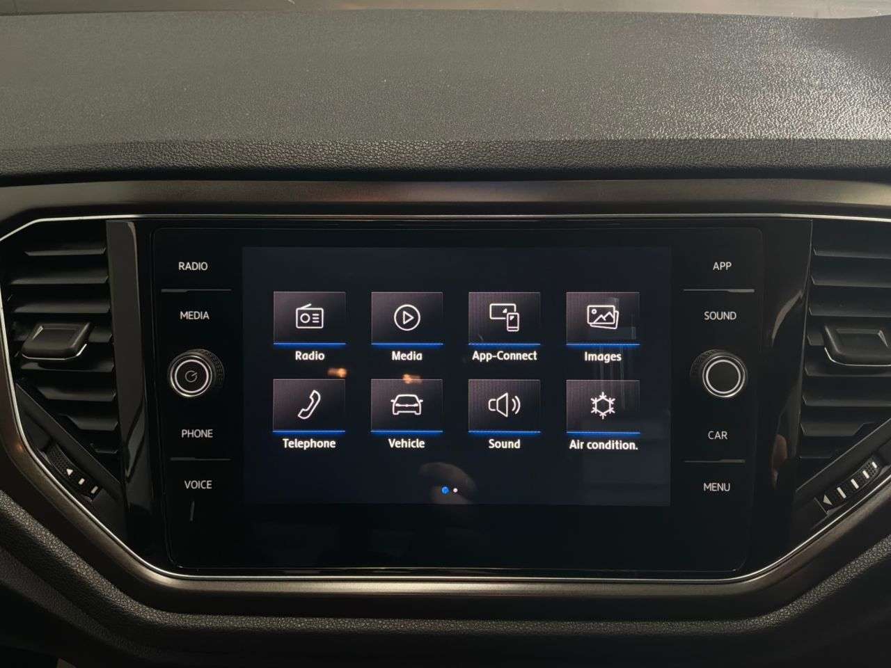 2019 VOLKSWAGEN T-ROC 2019 VOLKSWAGEN T-ROC