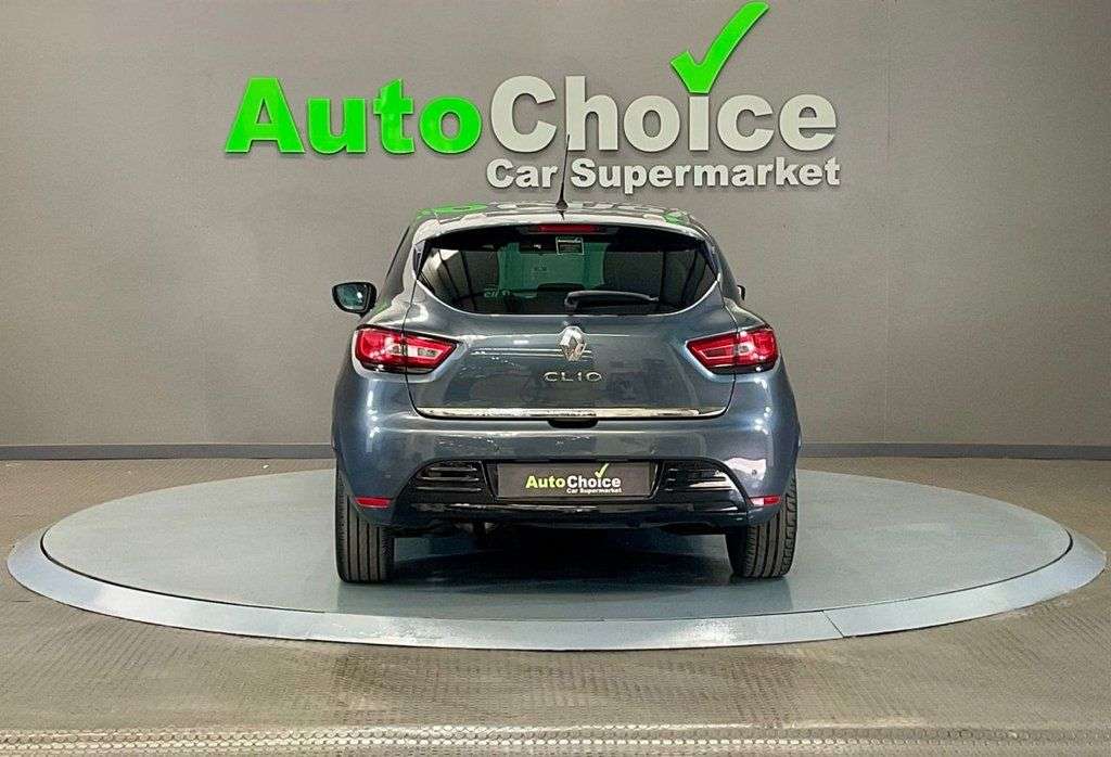 2019 RENAULT CLIO 2019 RENAULT CLIO