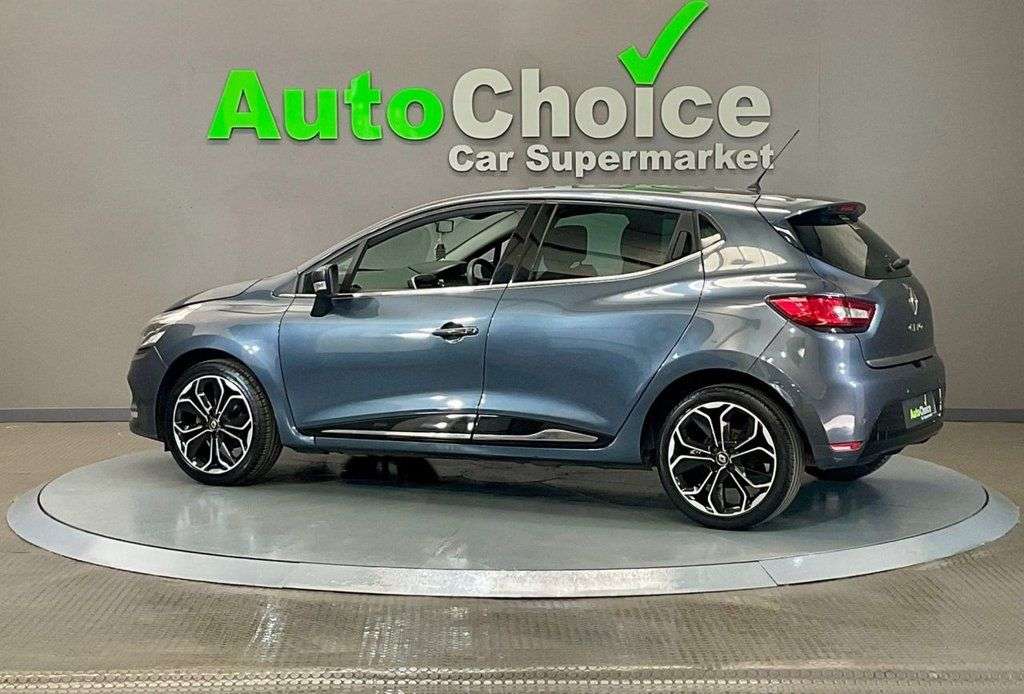 2019 RENAULT CLIO 2019 RENAULT CLIO