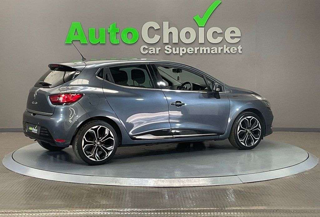 2019 RENAULT CLIO 2019 RENAULT CLIO