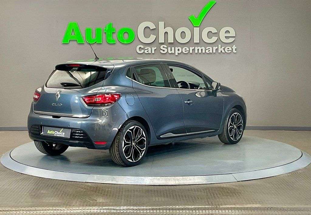 2019 RENAULT CLIO 2019 RENAULT CLIO