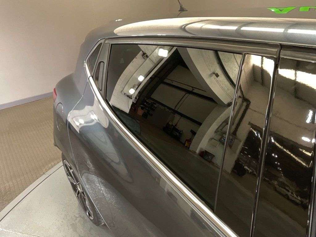 2019 RENAULT CLIO 2019 RENAULT CLIO