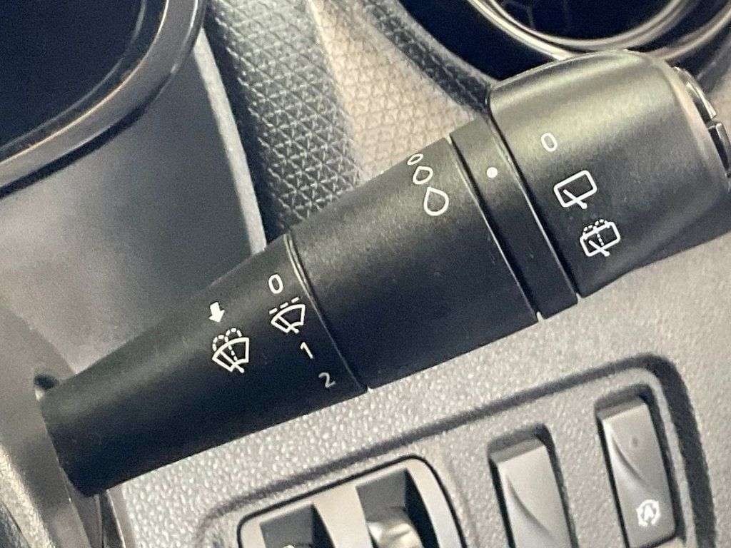 2019 RENAULT CLIO 2019 RENAULT CLIO