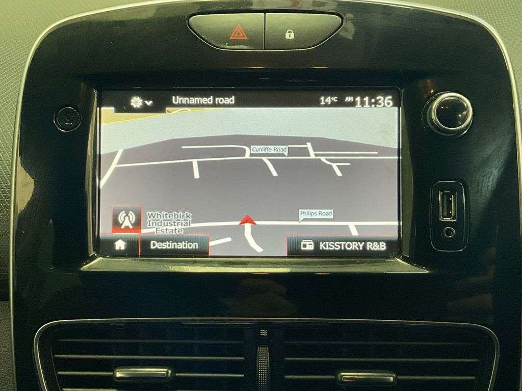 2019 RENAULT CLIO 2019 RENAULT CLIO