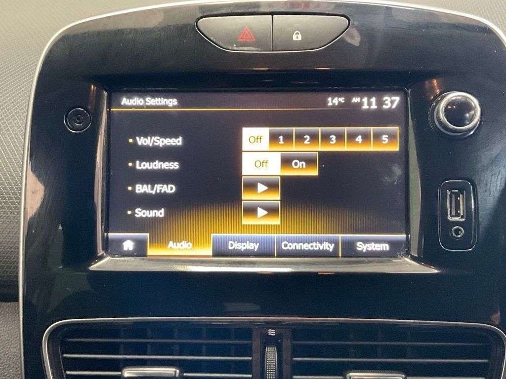 2019 RENAULT CLIO 2019 RENAULT CLIO