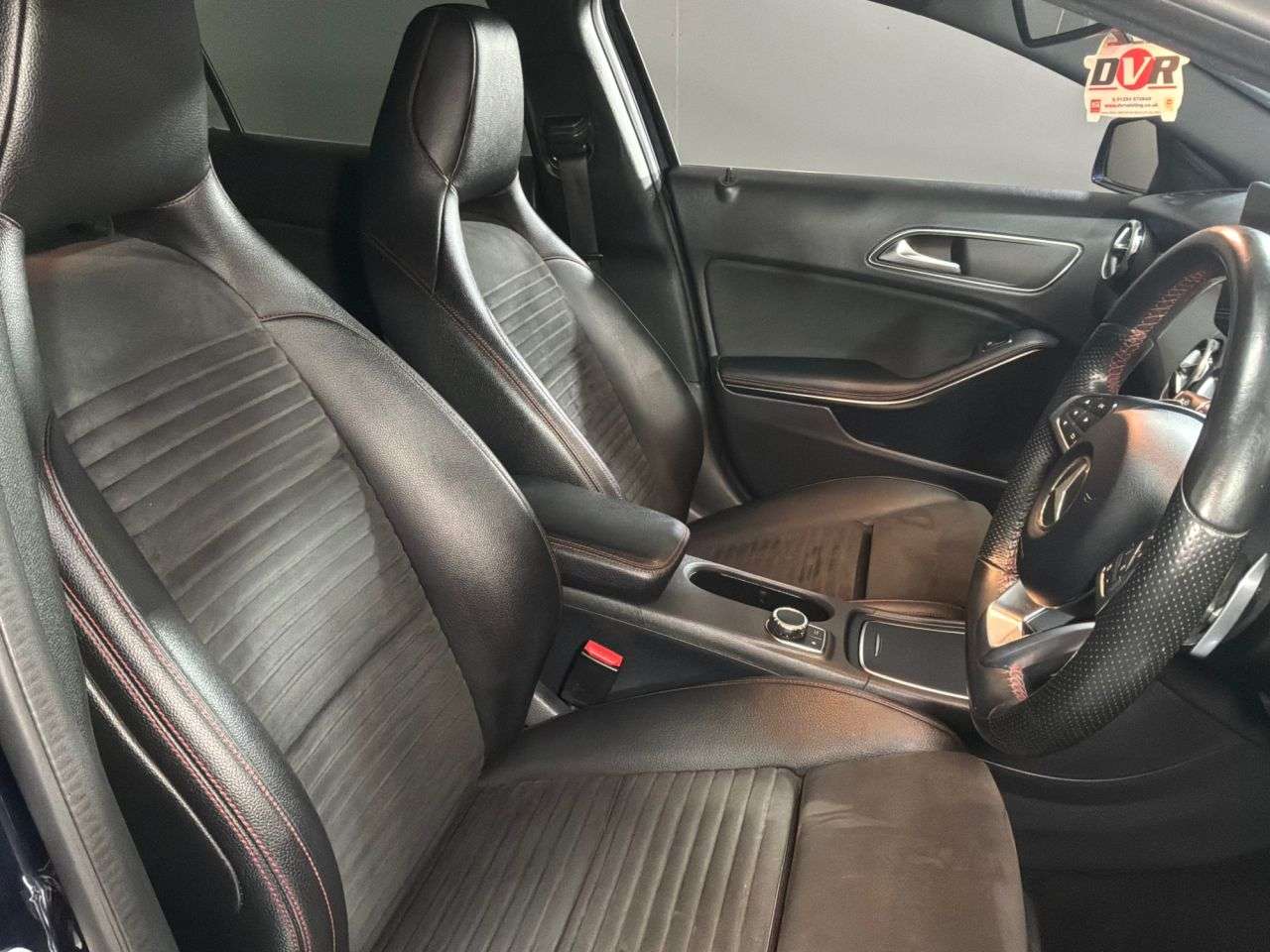 2017 MERCEDES-BENZ 180 2017 MERCEDES-BENZ 180