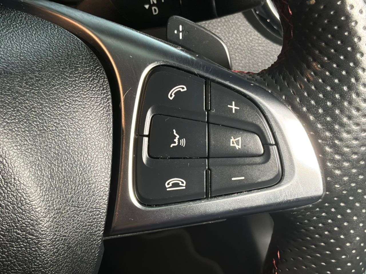 2017 MERCEDES-BENZ 180 2017 MERCEDES-BENZ 180