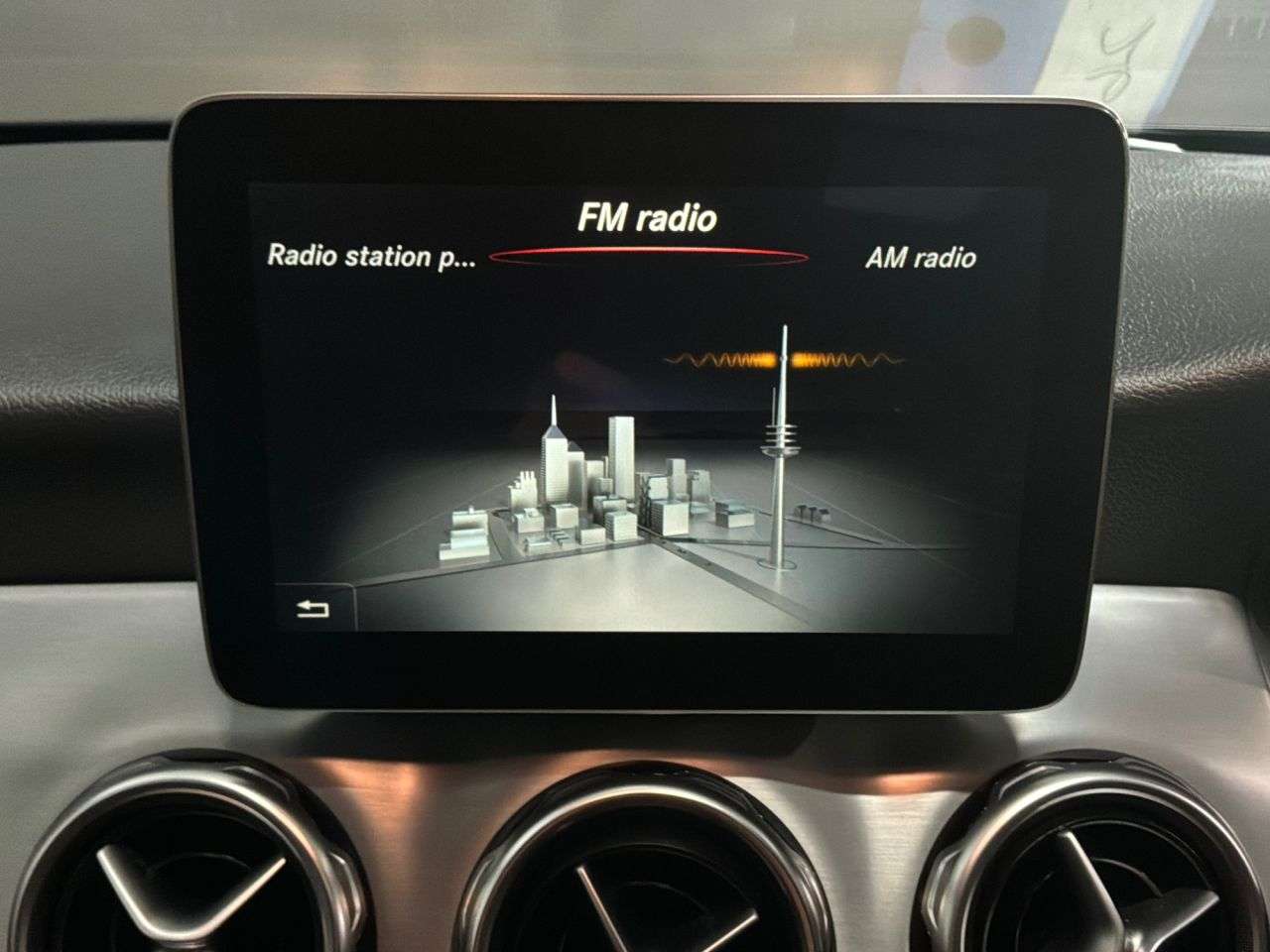 2017 MERCEDES-BENZ 180 2017 MERCEDES-BENZ 180