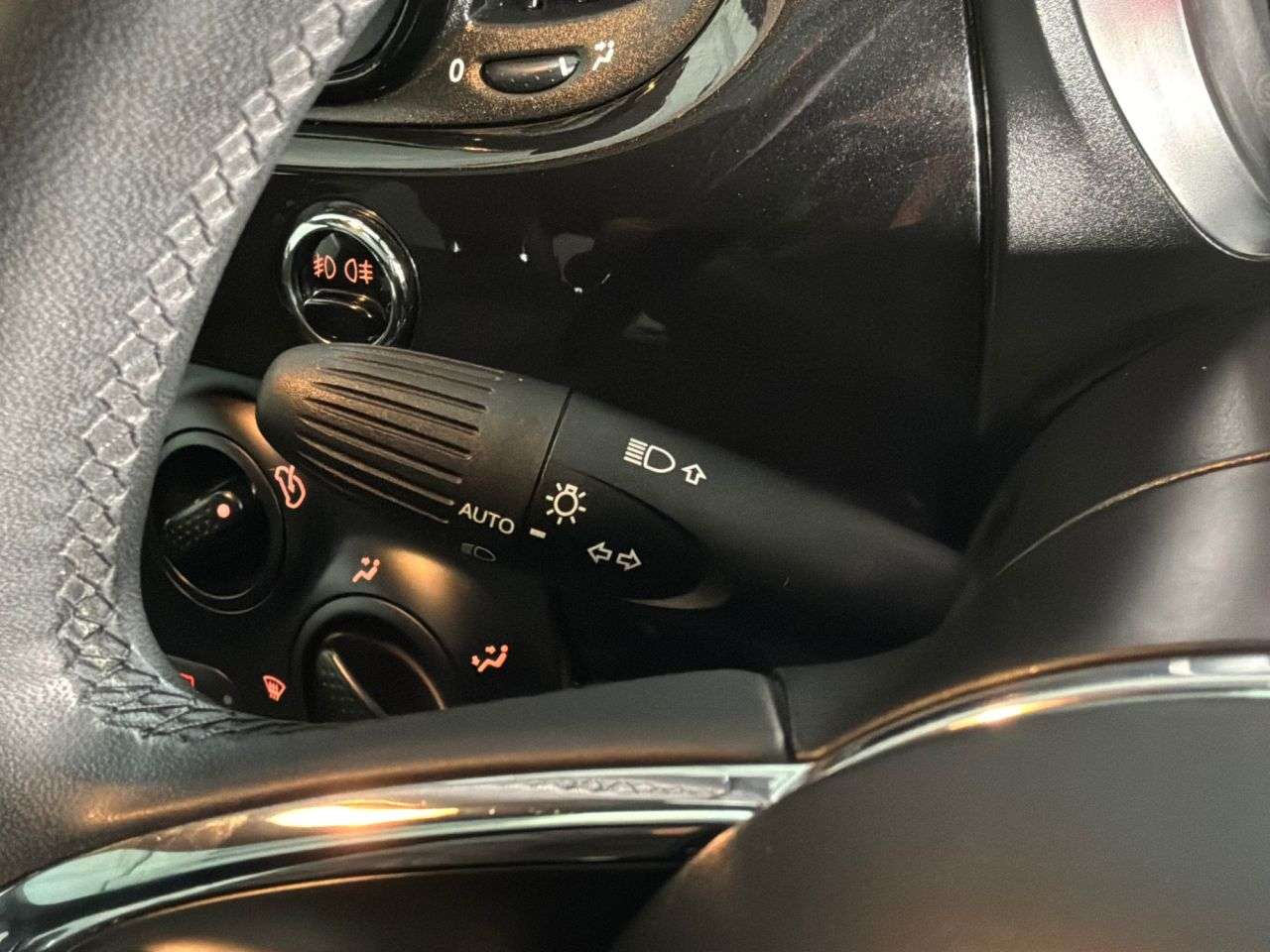 2023 FIAT 500 2023 FIAT 500