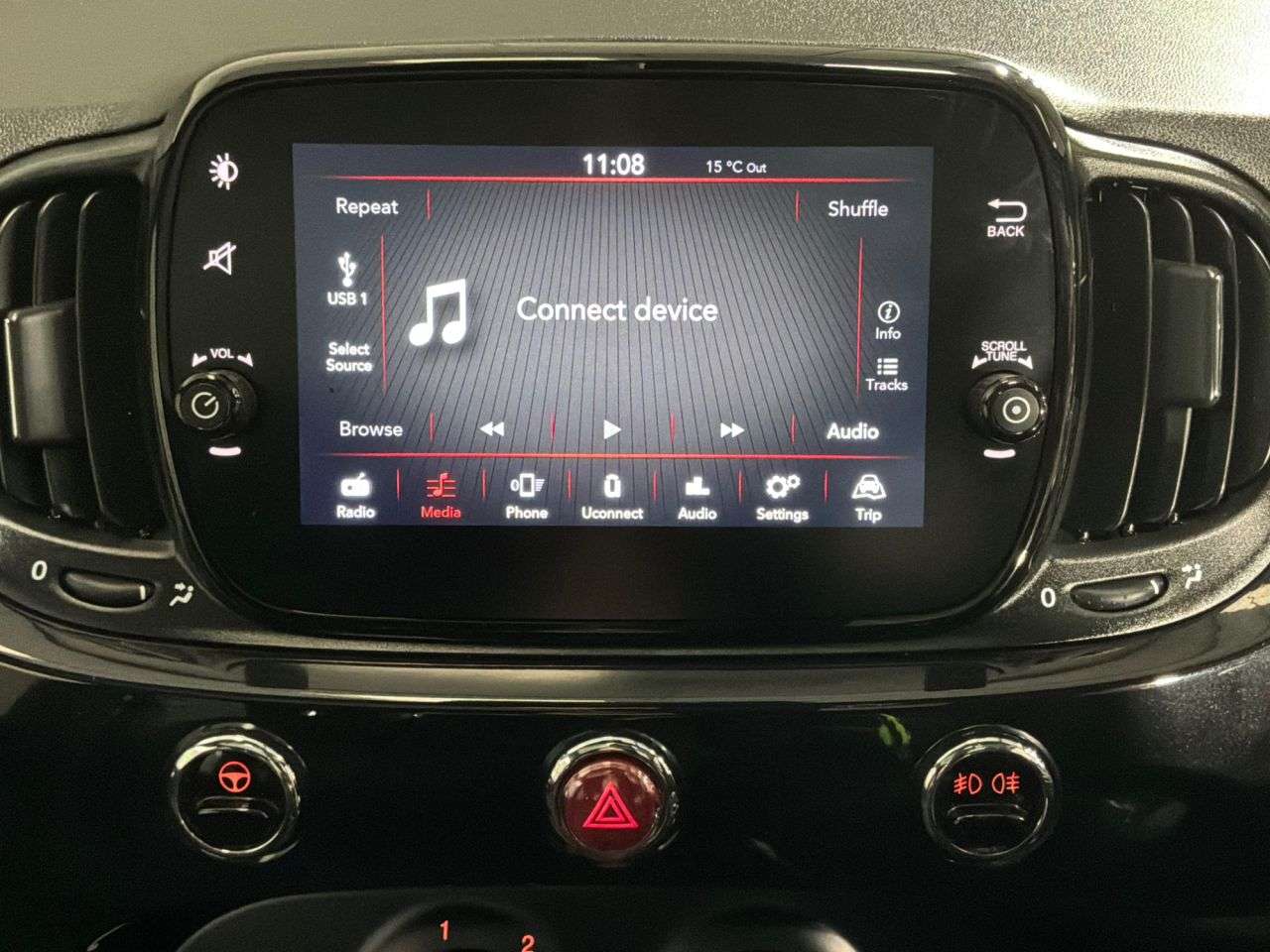 2023 FIAT 500 2023 FIAT 500