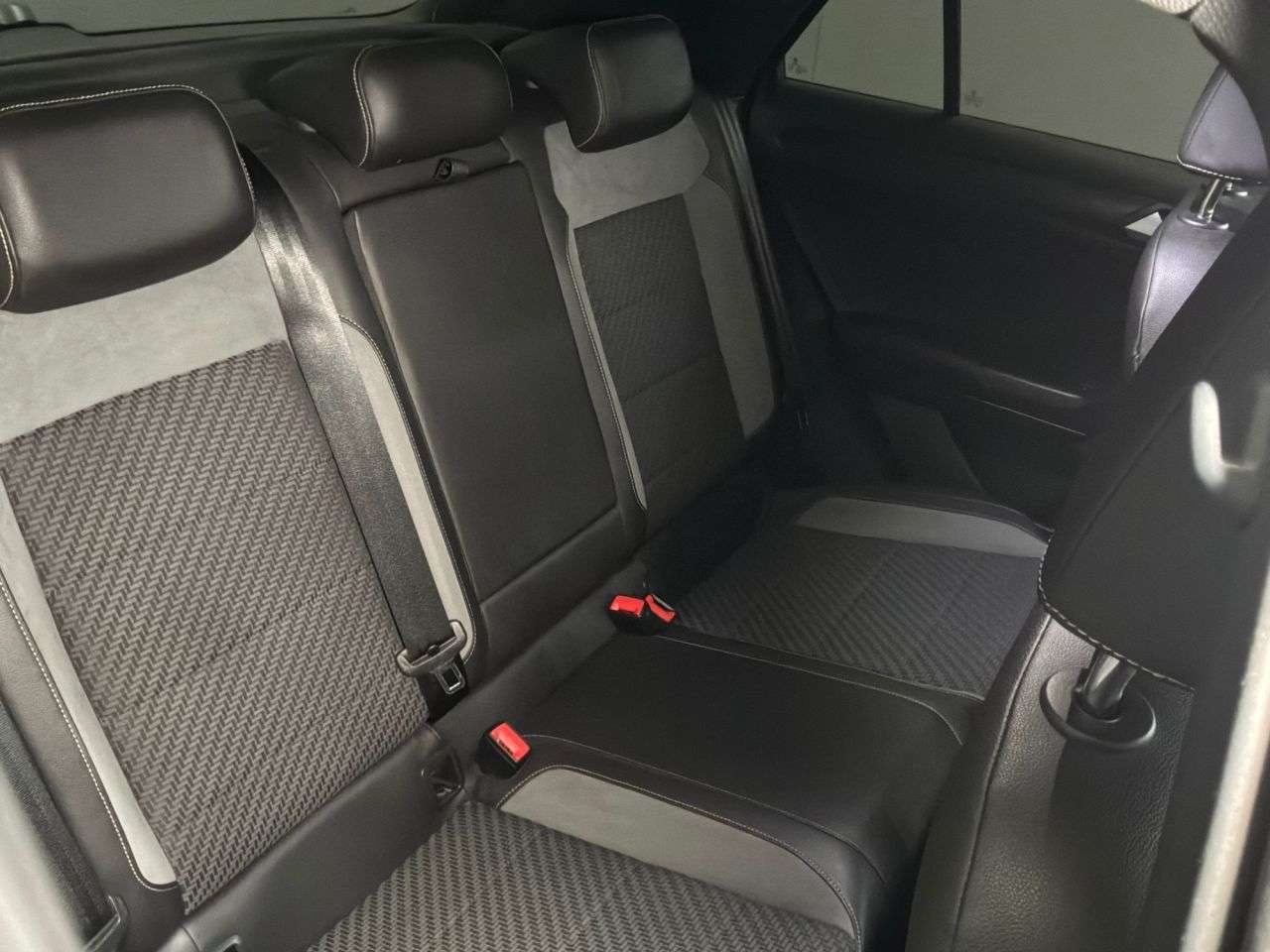 2019 VOLKSWAGEN T-ROC 2019 VOLKSWAGEN T-ROC