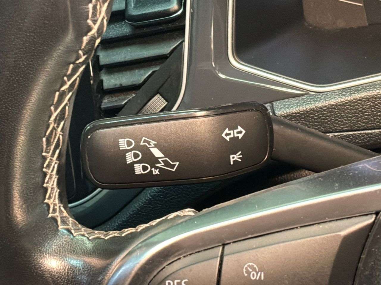 2019 VOLKSWAGEN T-ROC 2019 VOLKSWAGEN T-ROC