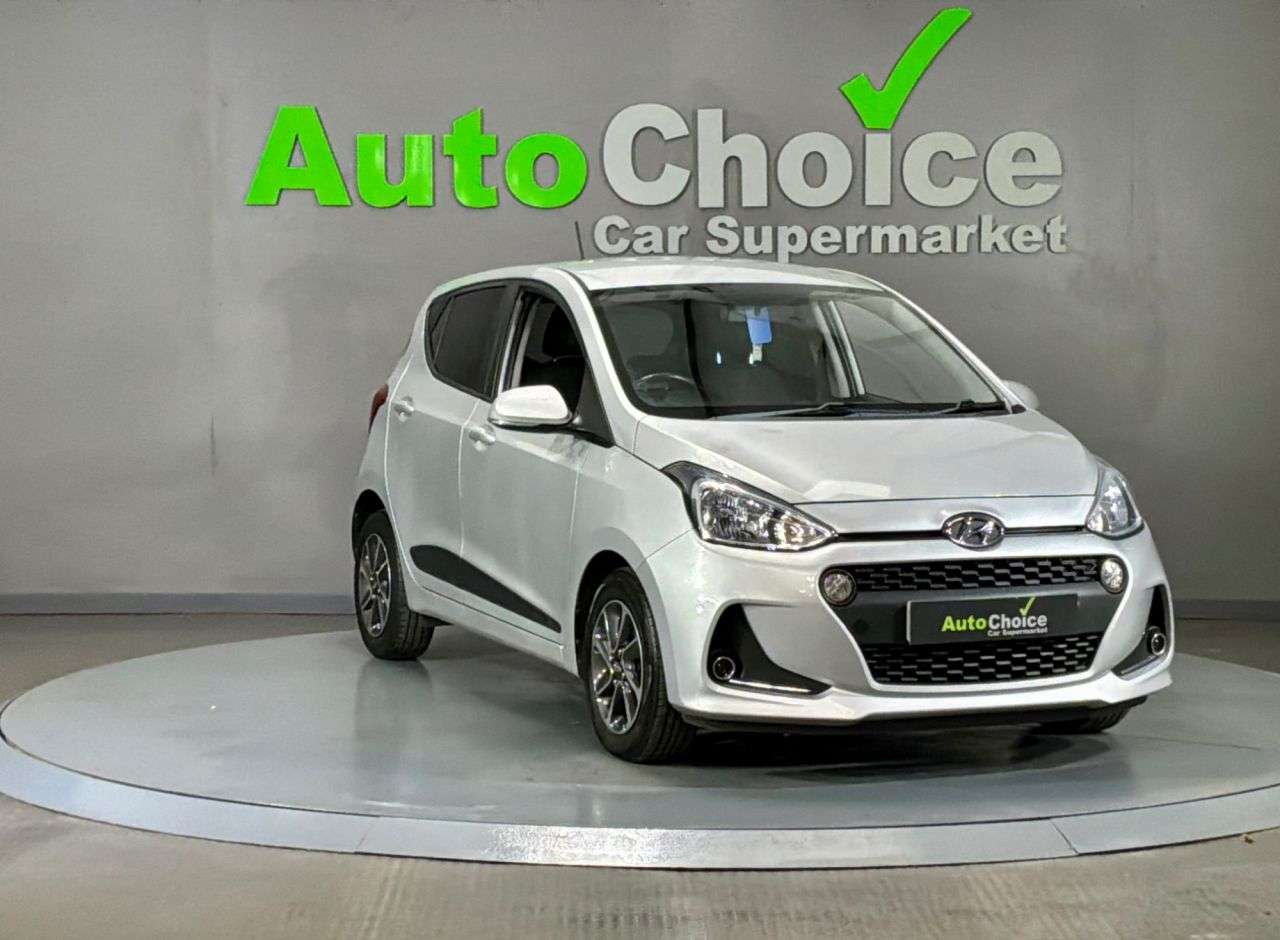 A 2019 HYUNDAI I10 1.0 Premium Hatchback 5dr Petrol Manual Euro 6 (67 ps) *UPTO 50MPG, LOW INS A 2019 HYUNDAI I10 1.0 Premium Hatchback 5dr Petrol Manual Euro 6 (67 ps) *UPTO 50MPG, LOW INS