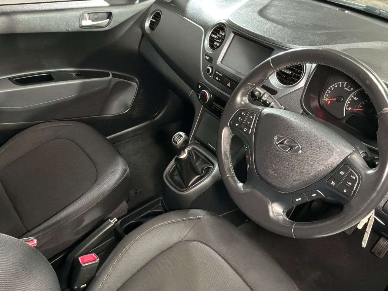 2019 HYUNDAI I10 2019 HYUNDAI I10