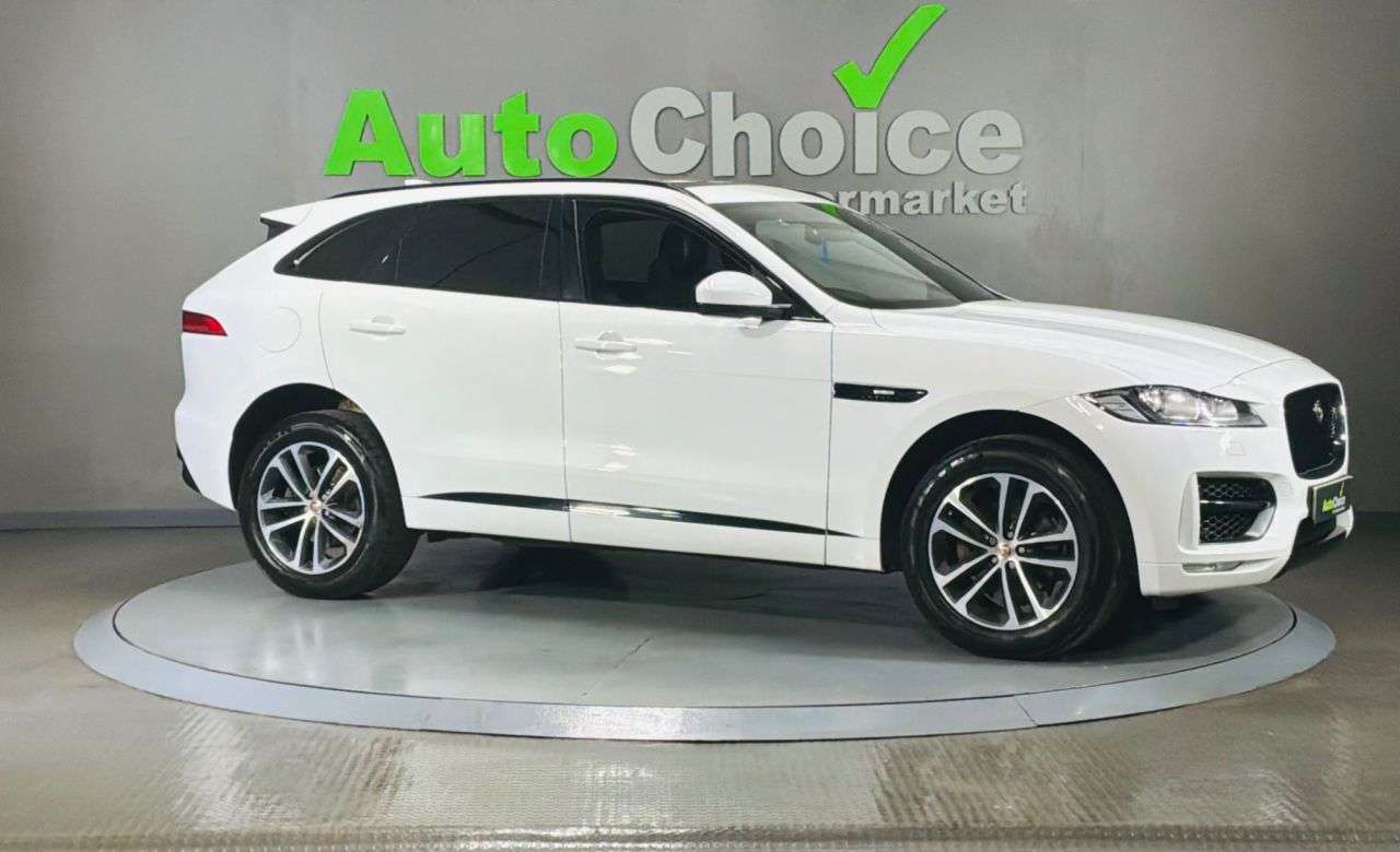 2017 JAGUAR F-PACE 2017 JAGUAR F-PACE