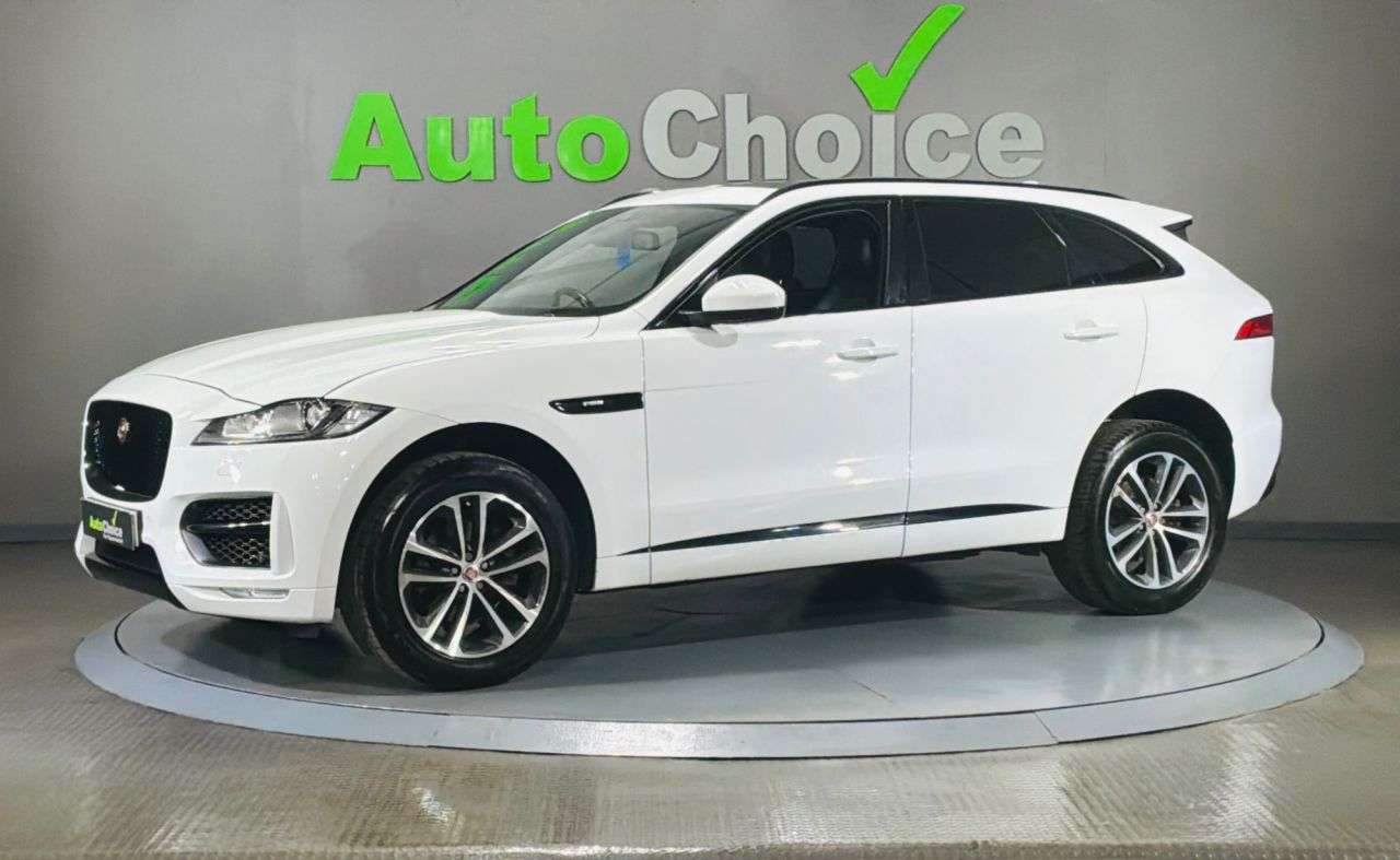 2017 JAGUAR F-PACE 2017 JAGUAR F-PACE