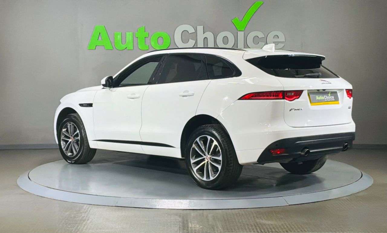 2017 JAGUAR F-PACE 2017 JAGUAR F-PACE