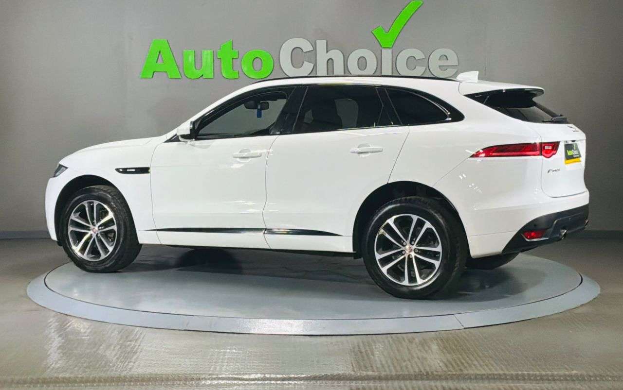 2017 JAGUAR F-PACE 2017 JAGUAR F-PACE