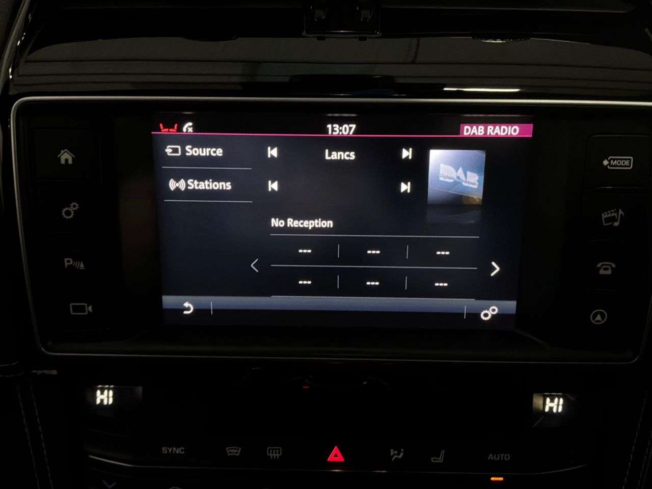 2017 JAGUAR F-PACE 2017 JAGUAR F-PACE