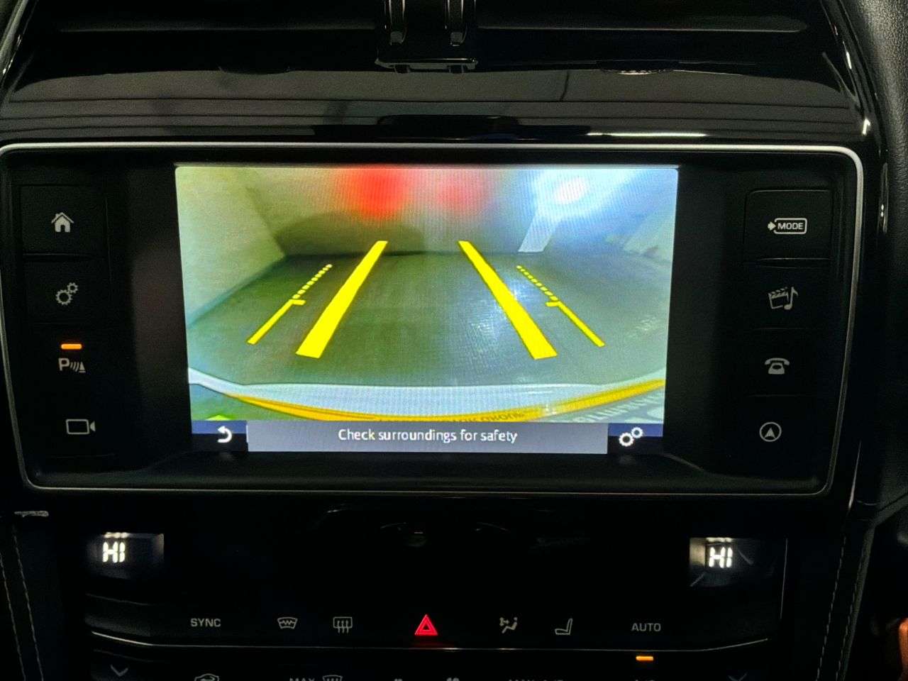 2017 JAGUAR F-PACE 2017 JAGUAR F-PACE