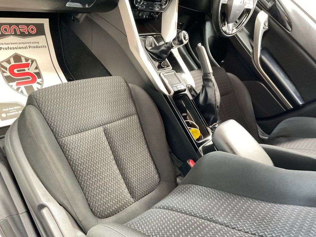 2018 MITSUBISHI ECLIPSE CROSS 2018 MITSUBISHI ECLIPSE CROSS