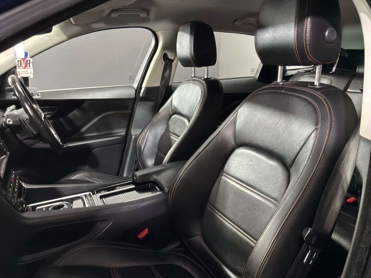 2018 JAGUAR F-PACE 2018 JAGUAR F-PACE