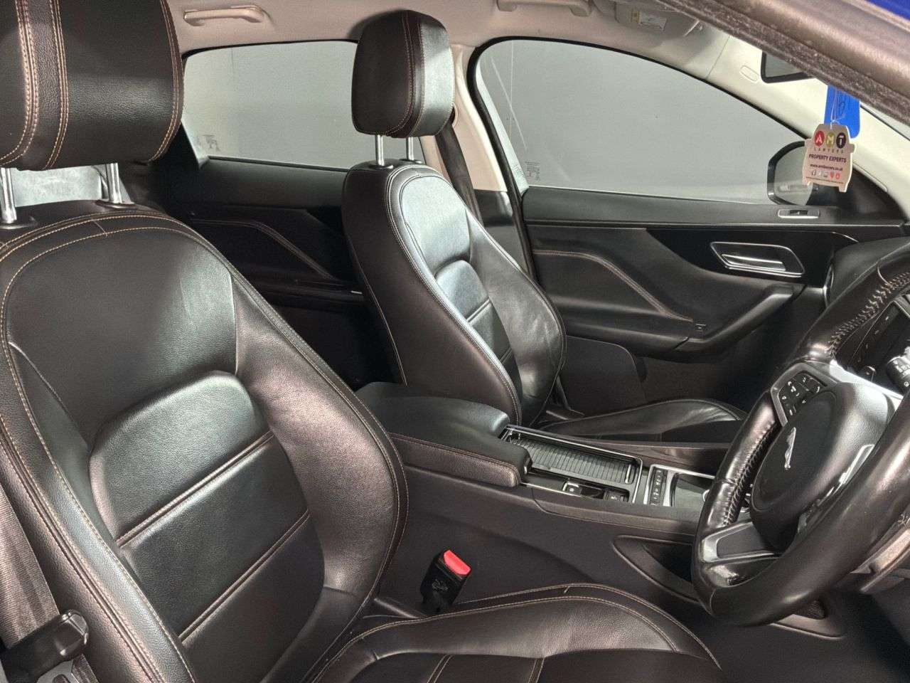 2018 JAGUAR F-PACE 2018 JAGUAR F-PACE