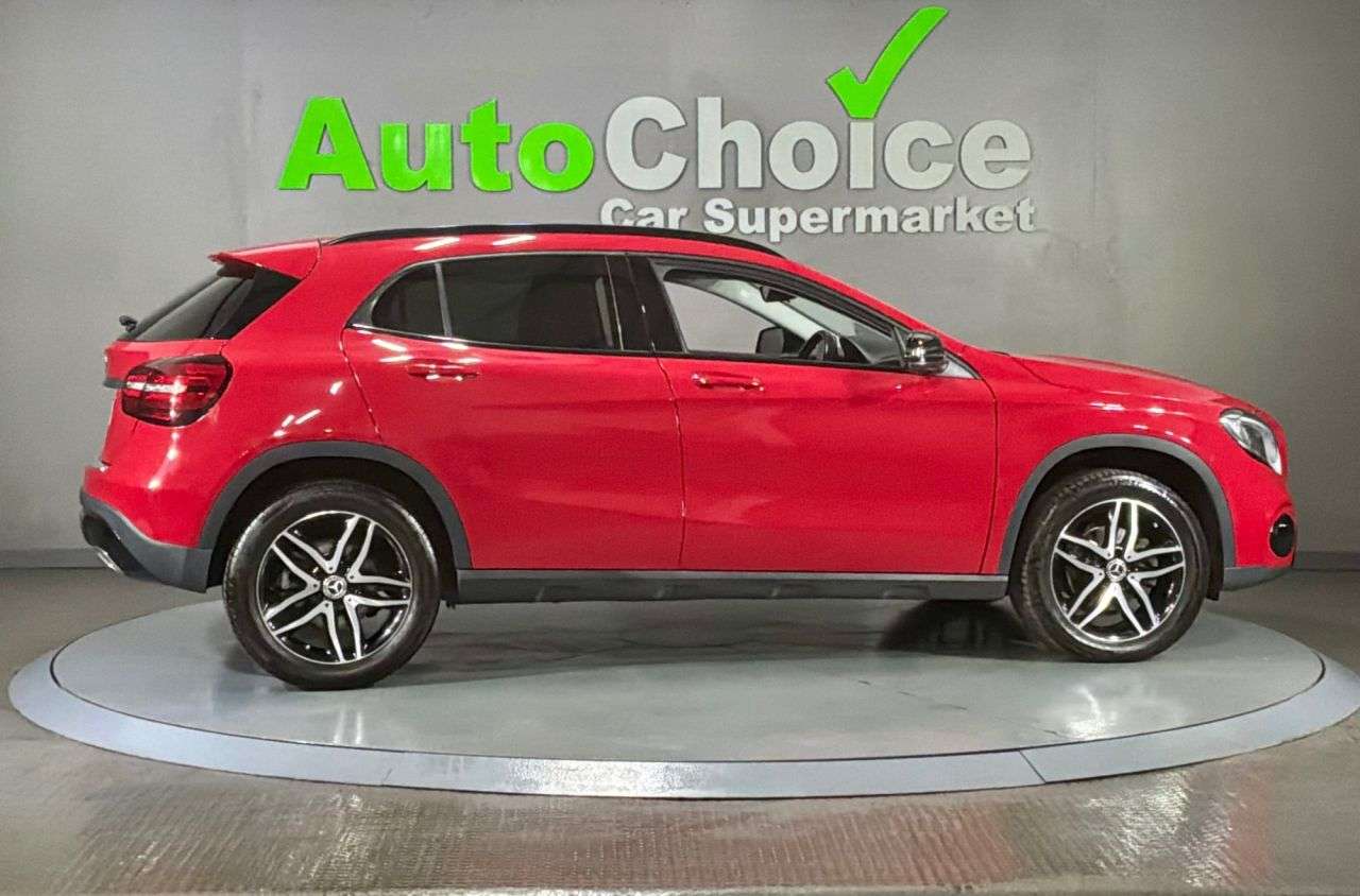 2019 MERCEDES-BENZ 180 2019 MERCEDES-BENZ 180