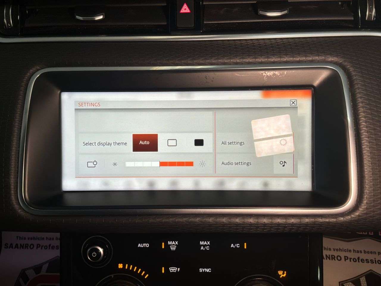 2020 LAND ROVER RANGE ROVER EVOQUE 2020 LAND ROVER RANGE ROVER EVOQUE