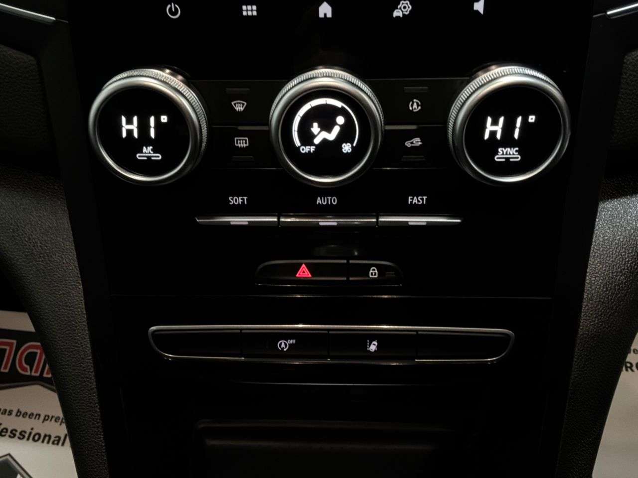 2021 RENAULT MEGANE 2021 RENAULT MEGANE