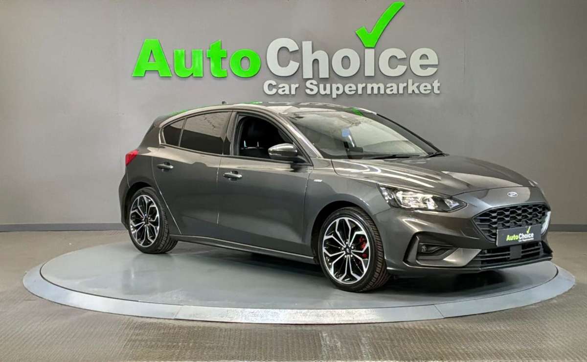 Check out this Ford Focus 2020 Petrol Manual