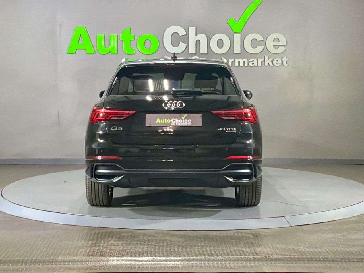 2019 AUDI Q3 2019 AUDI Q3