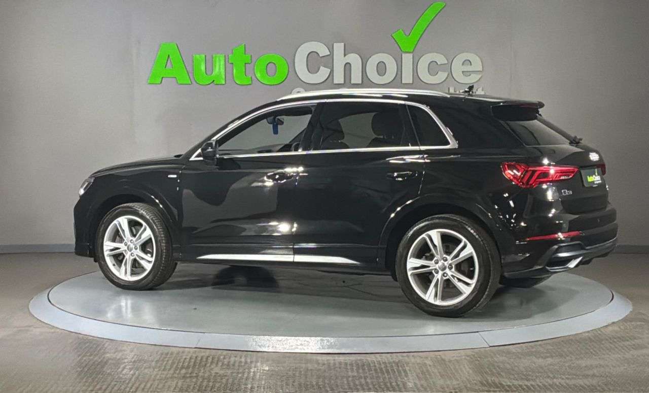 2019 AUDI Q3 2019 AUDI Q3