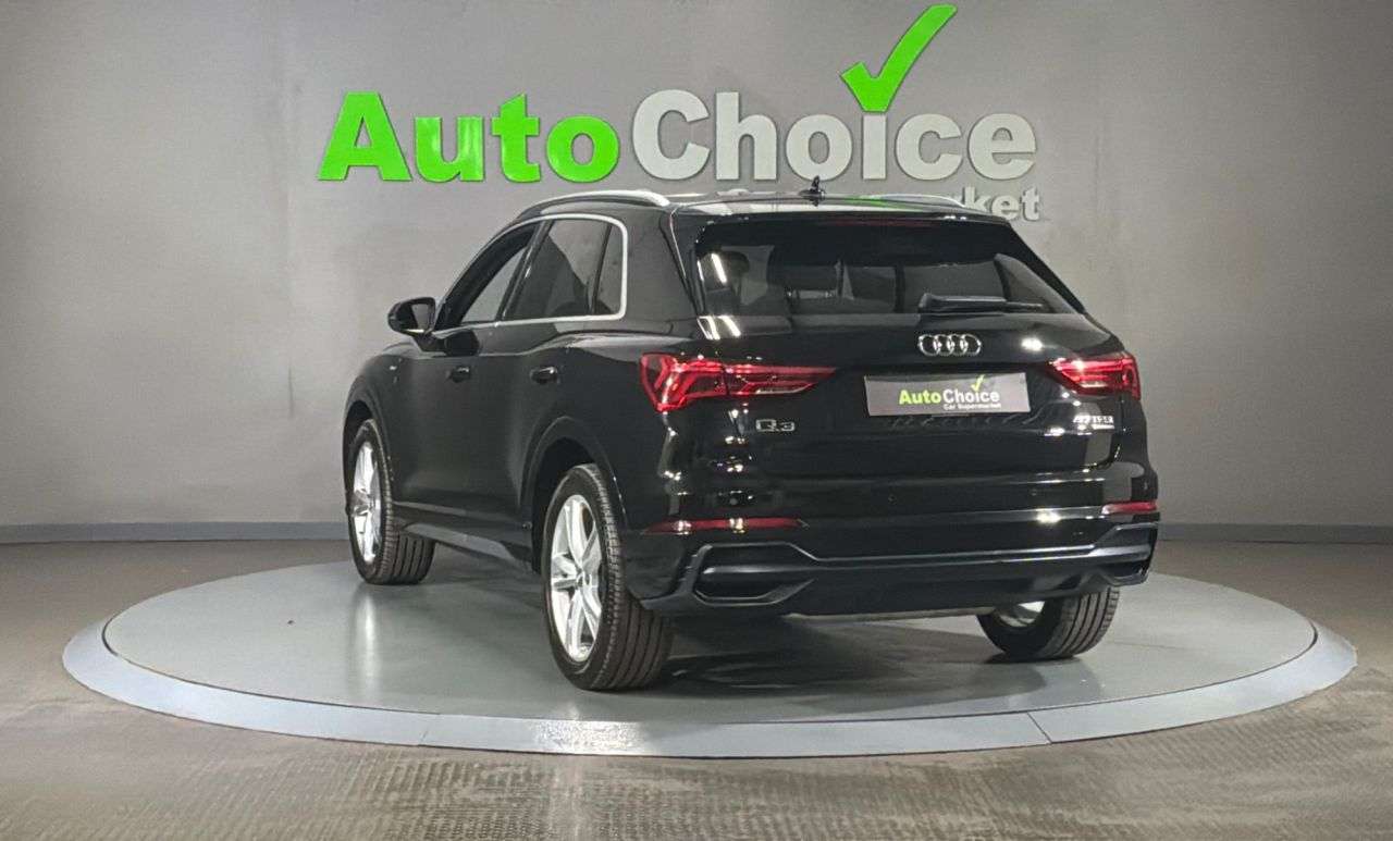 2019 AUDI Q3 2019 AUDI Q3