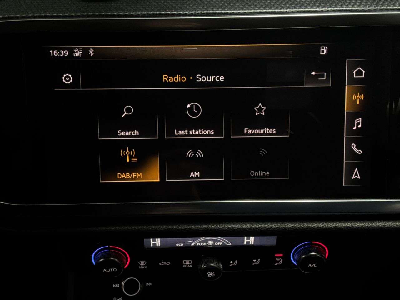 2019 AUDI Q3 2019 AUDI Q3