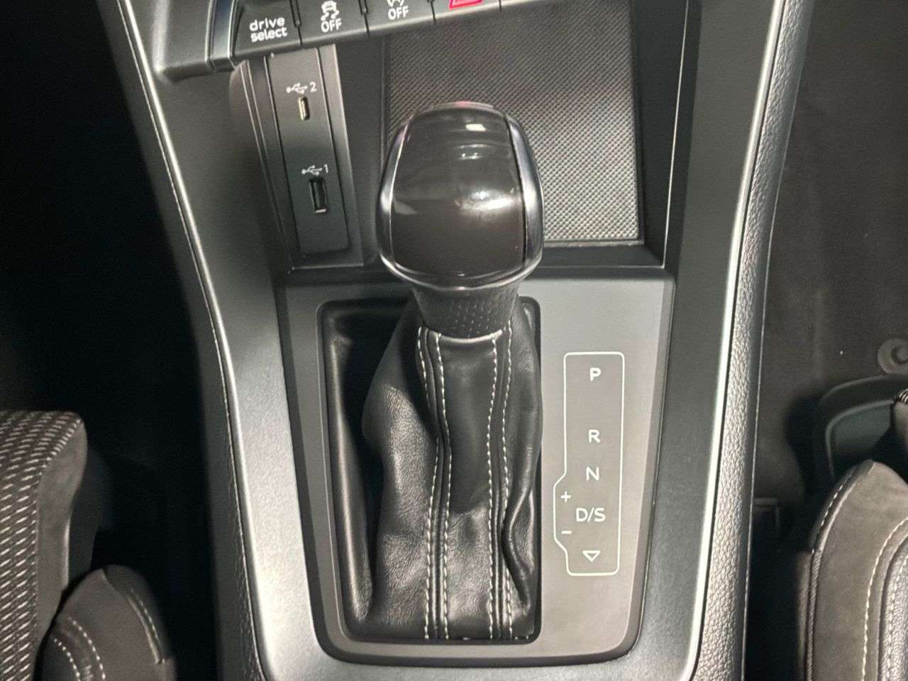 2019 AUDI Q3 2019 AUDI Q3