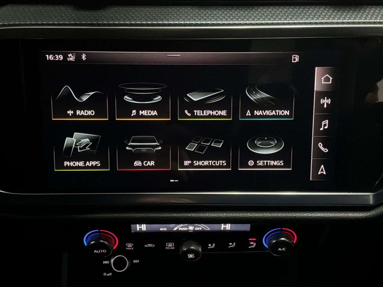 2019 AUDI Q3 2019 AUDI Q3