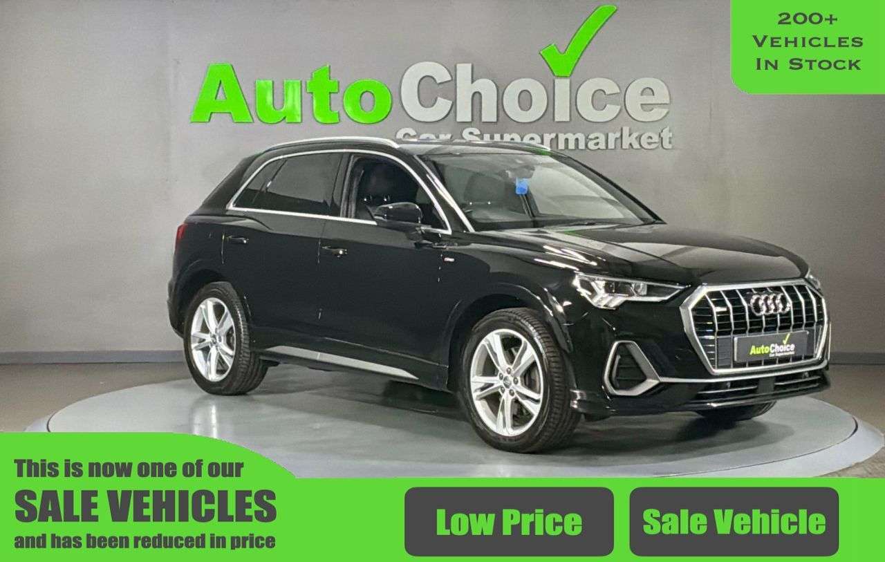 A 2019 AUDI Q3 2.0 TFSI 40 S line SUV 5dr Petrol S Tronic quattro Euro 6 (s/s) (190 ps) *U A 2019 AUDI Q3 2.0 TFSI 40 S line SUV 5dr Petrol S Tronic quattro Euro 6 (s/s) (190 ps) *U