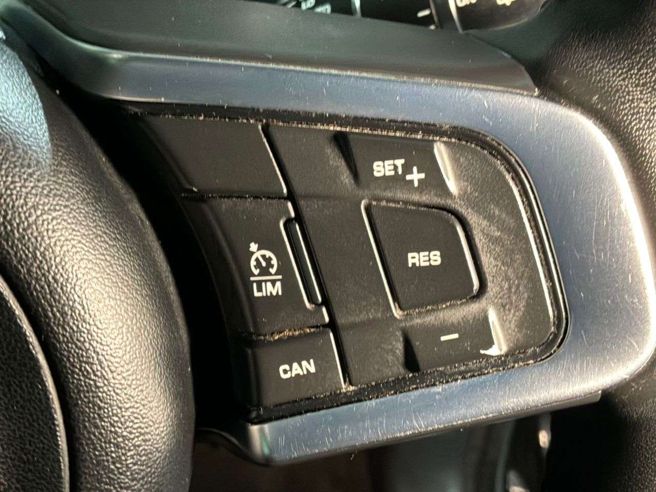 2019 JAGUAR E-PACE 2019 JAGUAR E-PACE