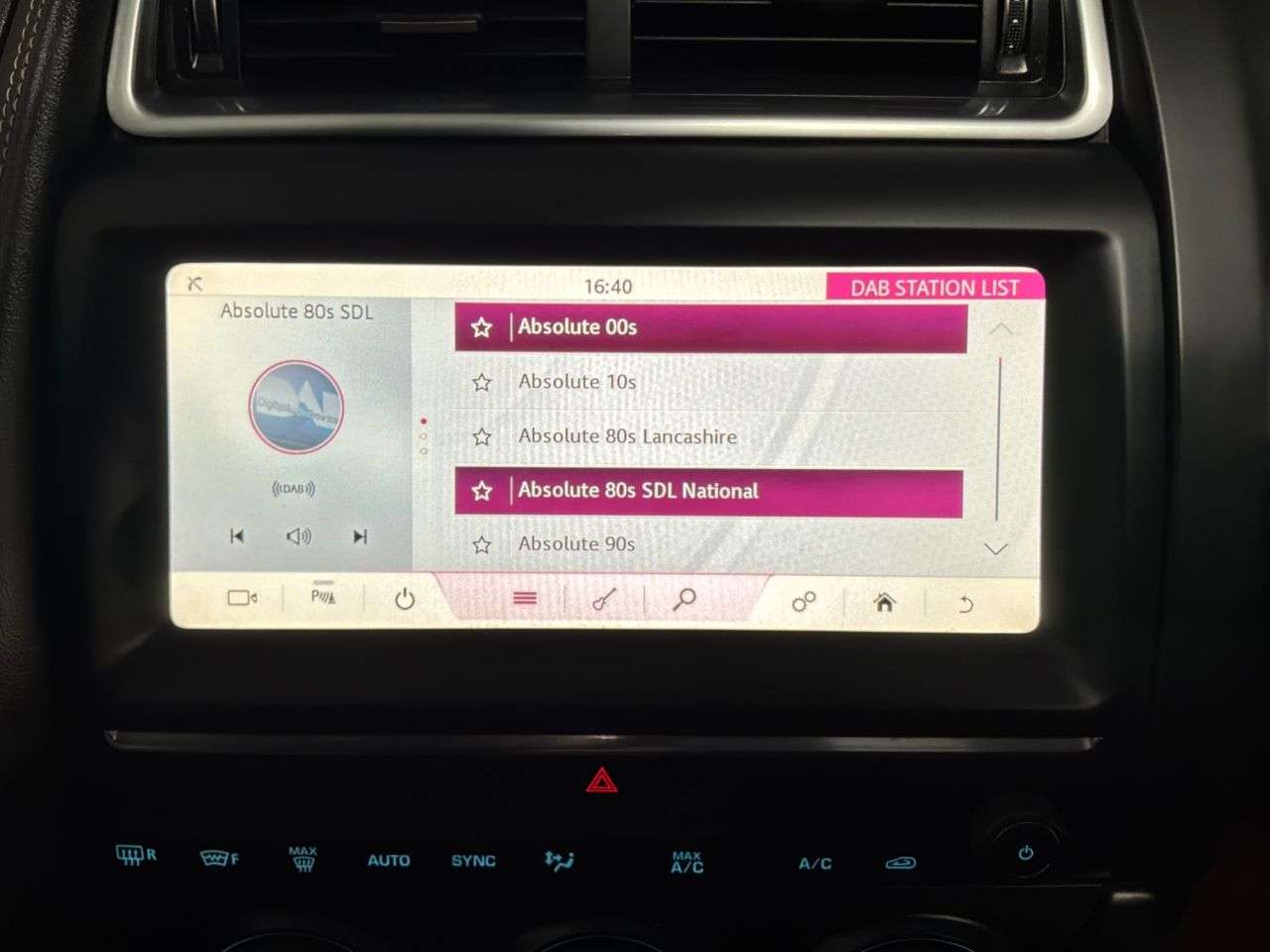 2019 JAGUAR E-PACE 2019 JAGUAR E-PACE