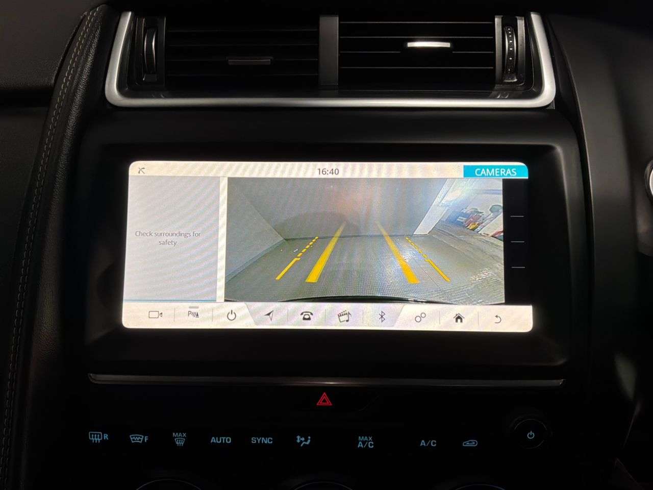 2019 JAGUAR E-PACE 2019 JAGUAR E-PACE