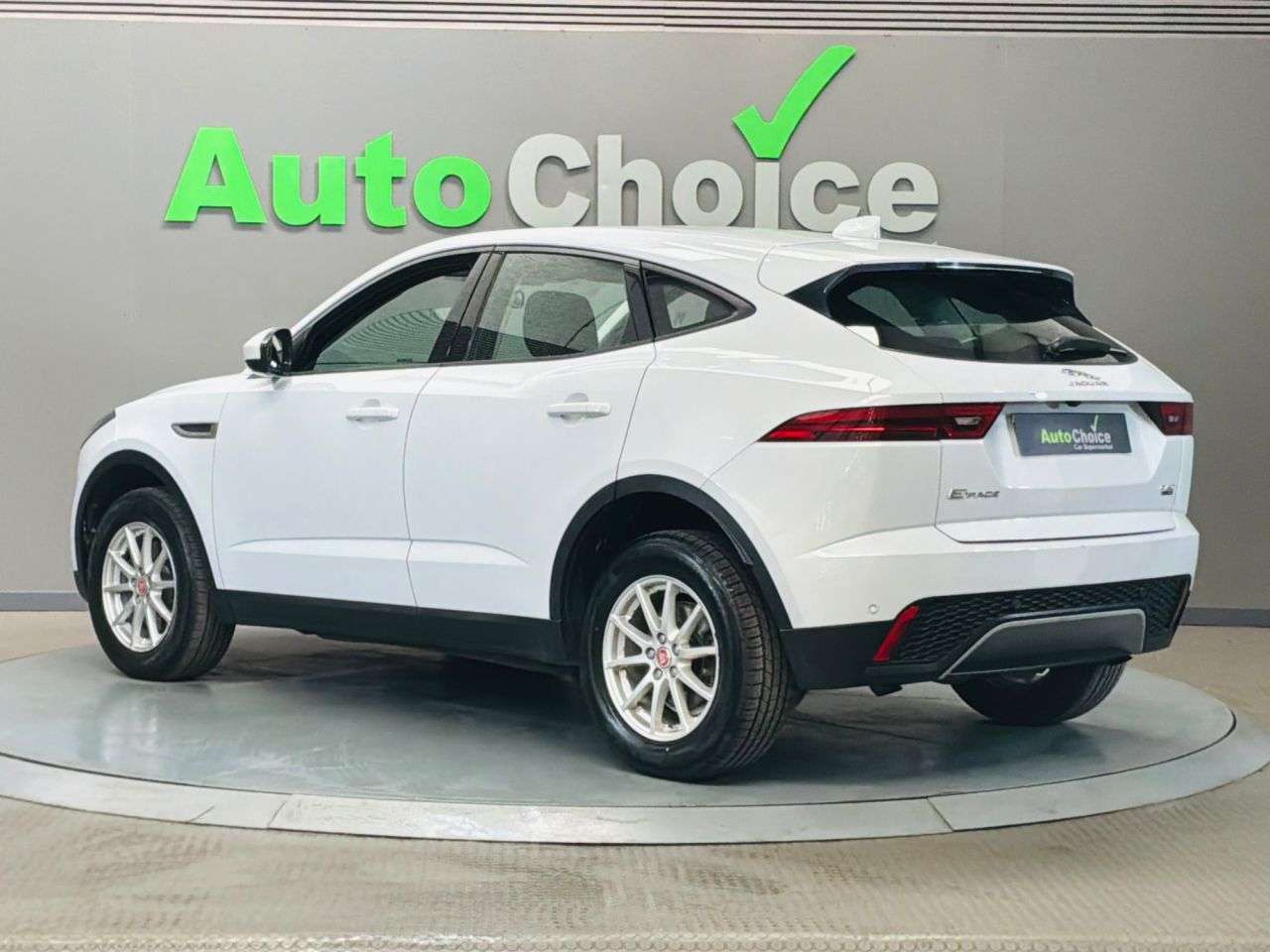 2018 JAGUAR E-PACE 2018 JAGUAR E-PACE