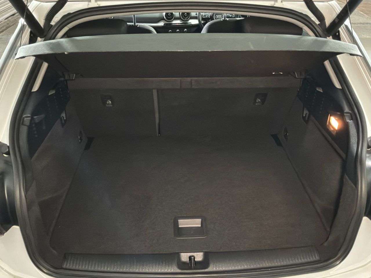 2021 AUDI Q2 2021 AUDI Q2