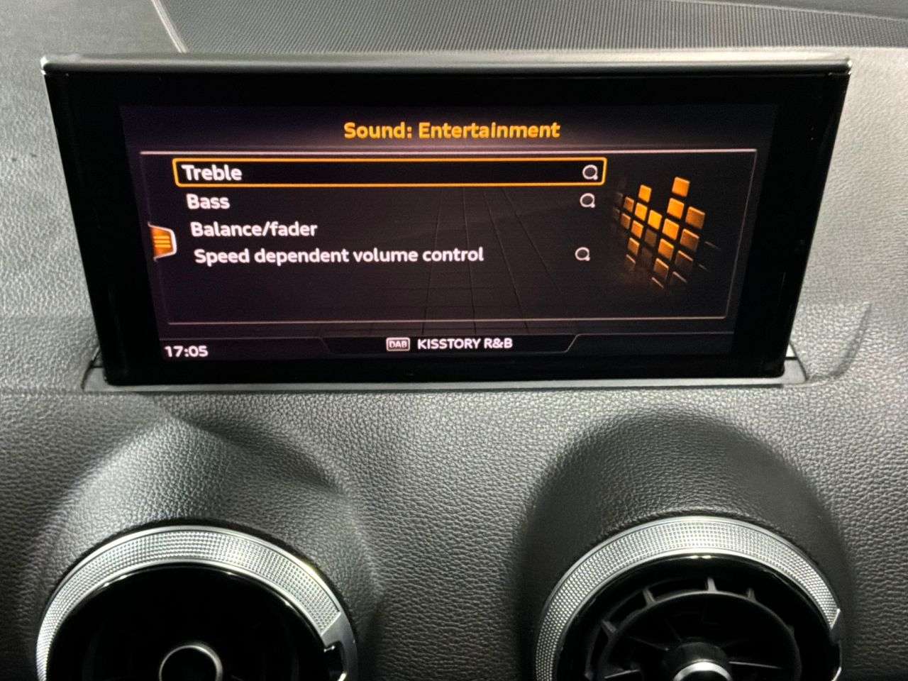 2021 AUDI Q2 2021 AUDI Q2